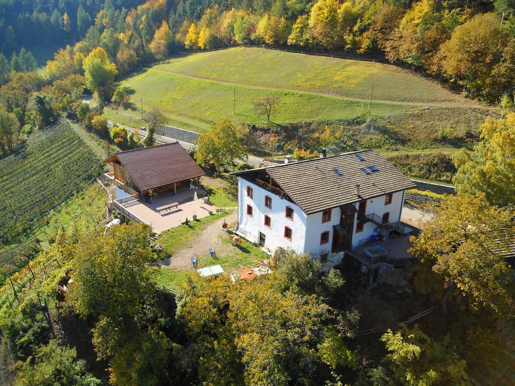 Вілла Gruberhof Сан-Дженезіо-Атезіно Екстер'єр фото